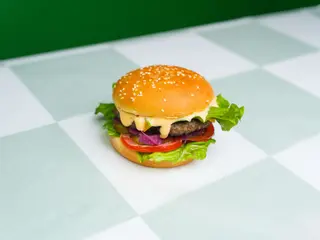 Бургер с говядиной (350 г)