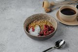 Гречка с кокосовым молоком и ягодами (200г)