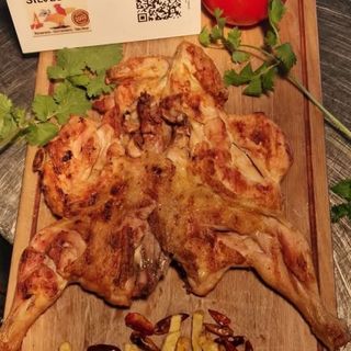 1 Frango Assado no Carvão