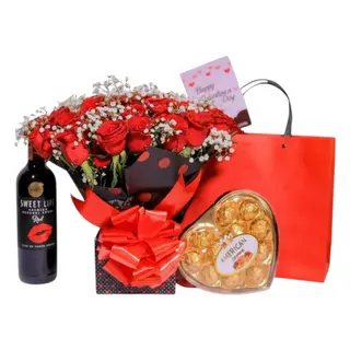 Red Standing Bouquet with Sweet Lips & Chocolates