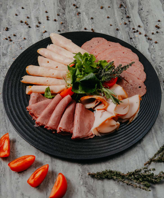 Мясное ассорти (270г)