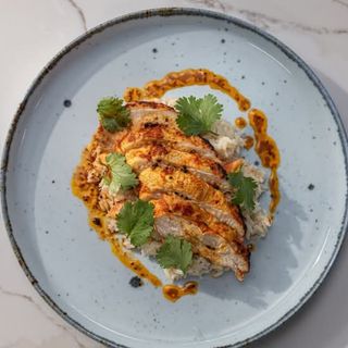 212. Frango com Piripíri