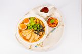 Острый суп рамен с курицей (500г)