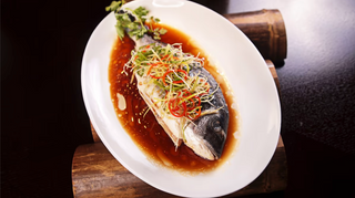 Сибас на пару по-кантонски (350г)