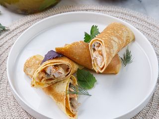 Крепы с курицей и грибами (270г)