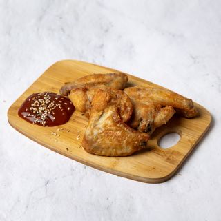 Pileća krilca u sosu 300g