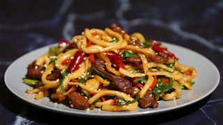 Жареный лагман (500г)