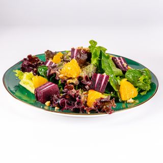 Салат со свеклой и апельсинами (240г)