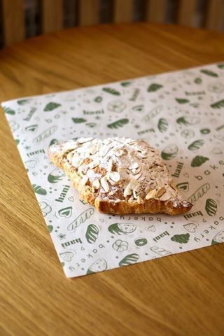 Круассан миндальный (120г)