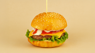 Бургер с говядиной (250г)