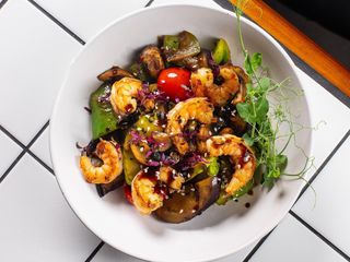 Гриль-салат с креветками (437г)