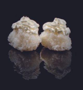 236 Gunkan white