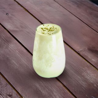 Зеленая дыня с кремом матчи(500мл)
