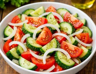 Свежий салат (450г)