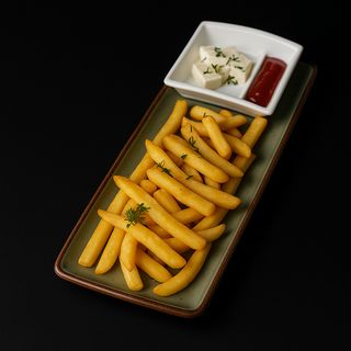 23. Фри с соусом