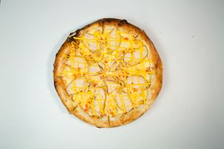 Пицца с курицей (500г)