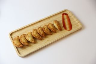 Мини чебуреки (180г)