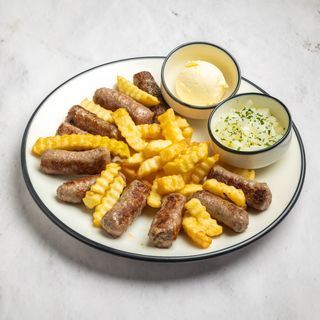 Ćevapi na kajmaku 300g