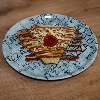 Palačinka kulen kačkavalj