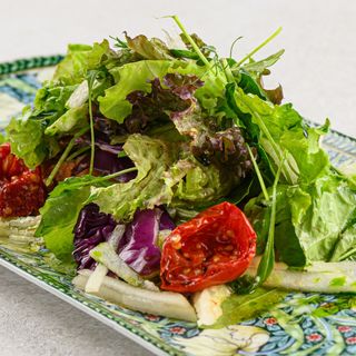 Салат с цыпленком барбекю(200г)