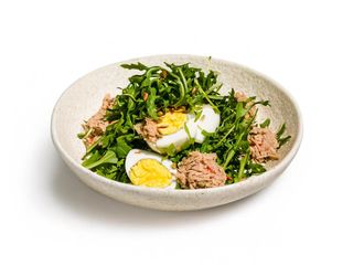 Салат с тунцом (220г)