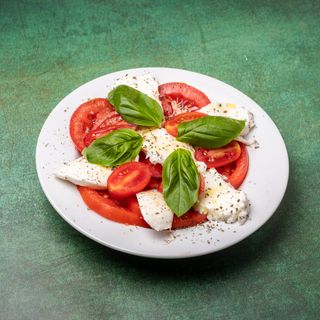 Salata Caprese