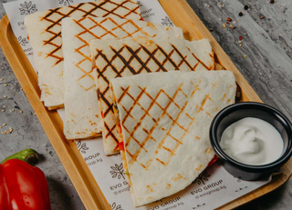 Кесадилья с курицей (420г)