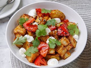 Салат с баклажанами (410г)