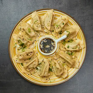 Boiled vegetable dumplings
