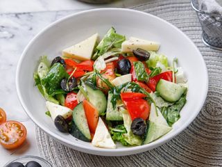 Греческий салат (270г)