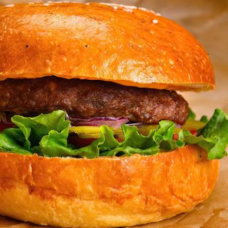 Стритбургер с говядиной (330г)