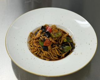 Вок с курицей (410г)