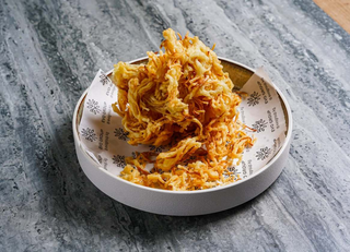 Сыр чечил в кляре (150г)