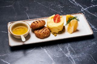 Котлеты из щуки с гарниром (360г)