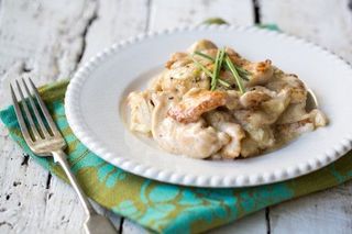 Курица в сливочном соусе (300г)