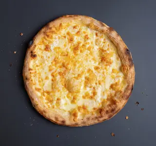 Пицца с сыром (500г)