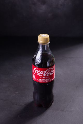 Coca cola (0.5л)