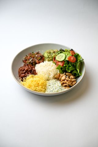 Боул курица терияки и красная фасоль (300г)