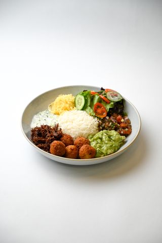 Боул рваная говядина и хрустящий фалафель (300г)