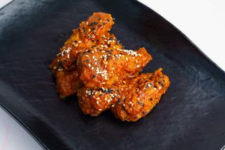 Крылышки в соусе BBQ (24 шт) (400г)