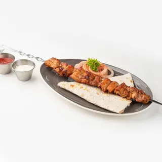 Шашлык из куриных бедер (300 г)