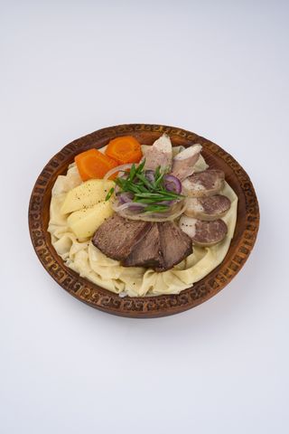 Бешбармак алматинский (400 г)