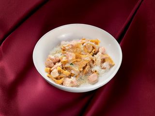 Фетучине с лососем (280г)