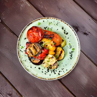 Овощи на гриле  (350г)