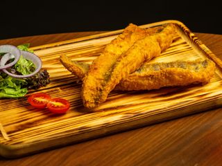 Жаренный судак (400 г)