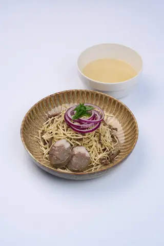 Нарын с бульоном (300 г)