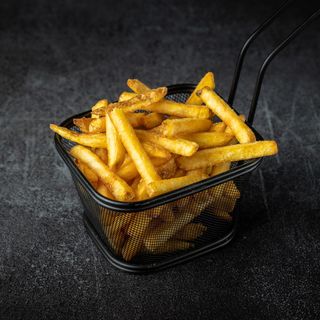 Pomfrit sa kajun začinom