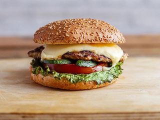 Чизбургер куриный (240г)