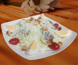 Цезарь с курицей (250г)
