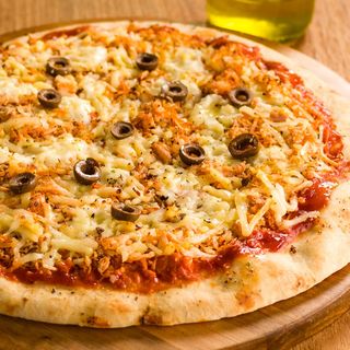 Pizza Frango Piri-Piri